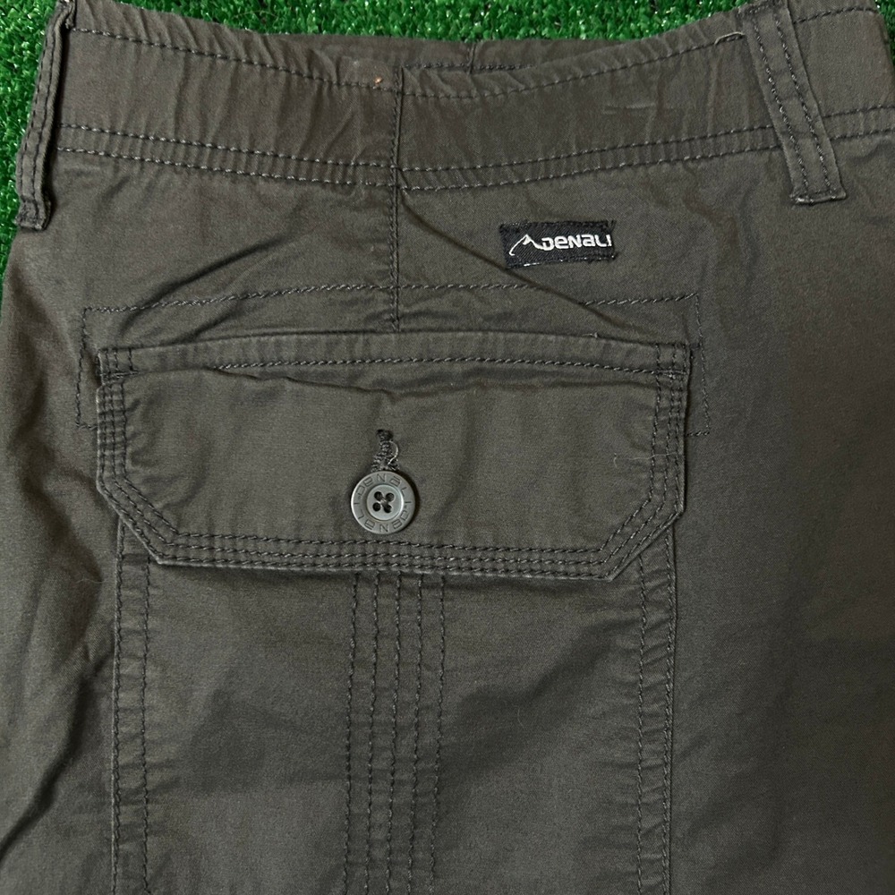 Denali Cargo Shorts Mens 38 Dark Grey Cotton Blend Stretch Utility Hiking Shorts - Picture 5 of 12